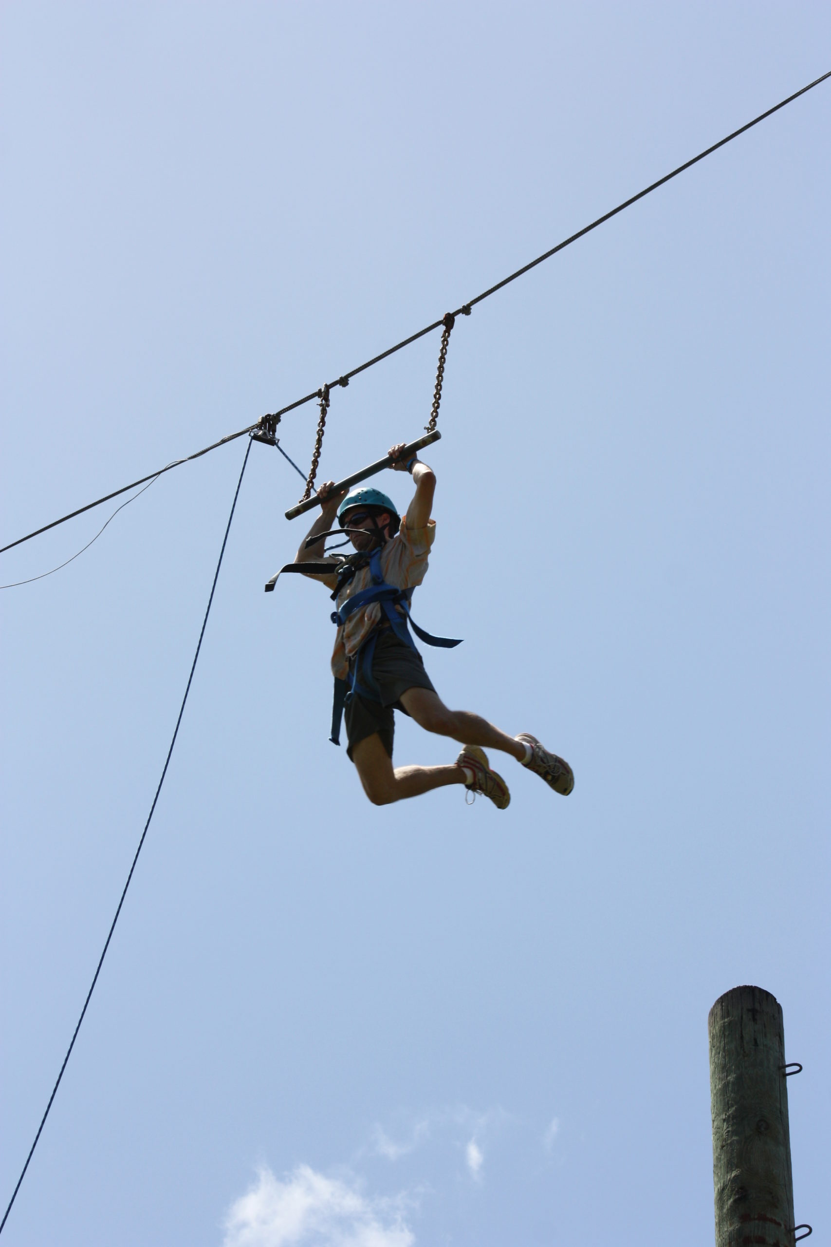 Mark on the trapeze